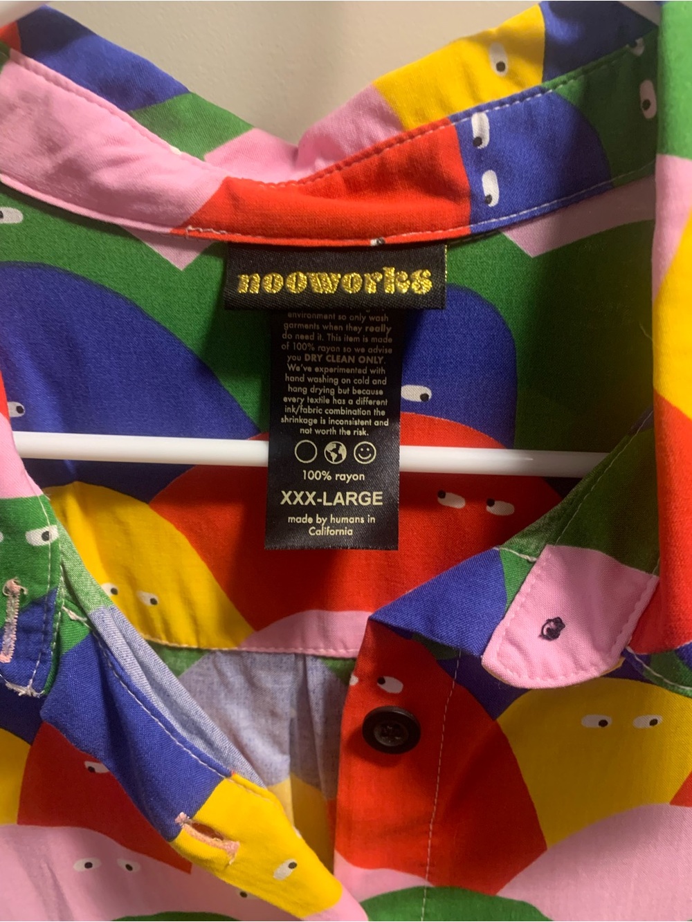 Nooworks Joyce Shirt in Rainbow Lump Short Sleeve Button-Down size 3X - Picture 6 of 9